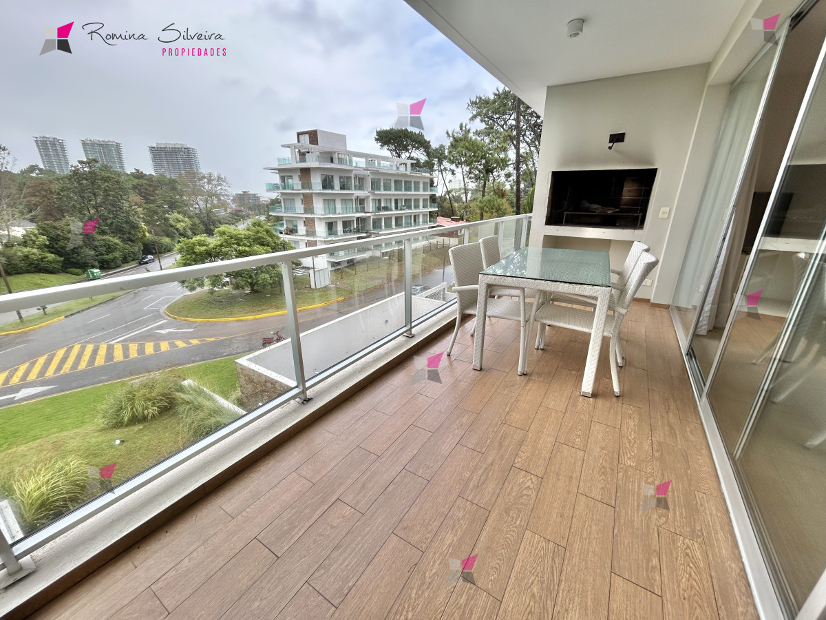 VENTA APARTAMENTO DE 2 DORMITORIOS MAS DEPENDENCIA EDIFICIO EMERALD - RSP16799A
