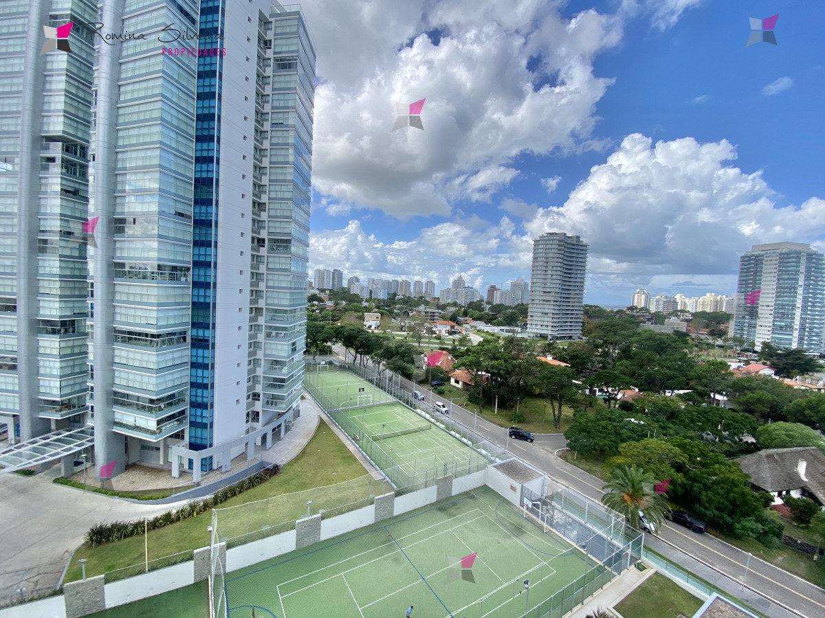 APARTAMENTO EN ALQUILER TEMPORARIO 2 DORMITORIOS EN PUNTA DEL ESTE - RSP16781A