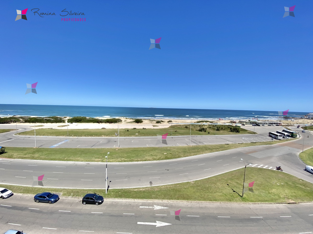 ALQUILER TEMPORARIO APARTAMENTO 2 DORMITORIOS EDIFICIO MARENOSTUM I - RSP14537A