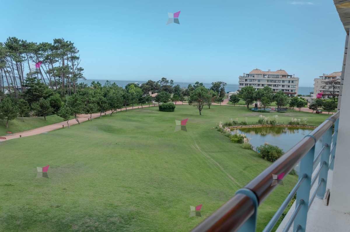 ALQUILER PENTHOUSE 3 DORMITORIOS VERAMANSA PUNTA DEL ESTE - RSP13358A