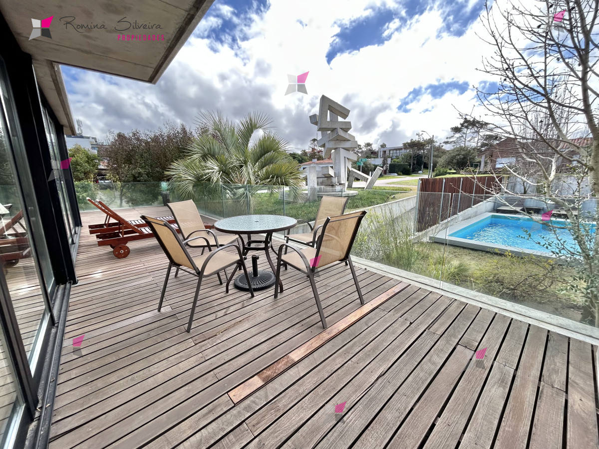 VENTA DE APARTAMENTO DE 2 DORMITORIOS - RAMBLA 24 - RSP13023A