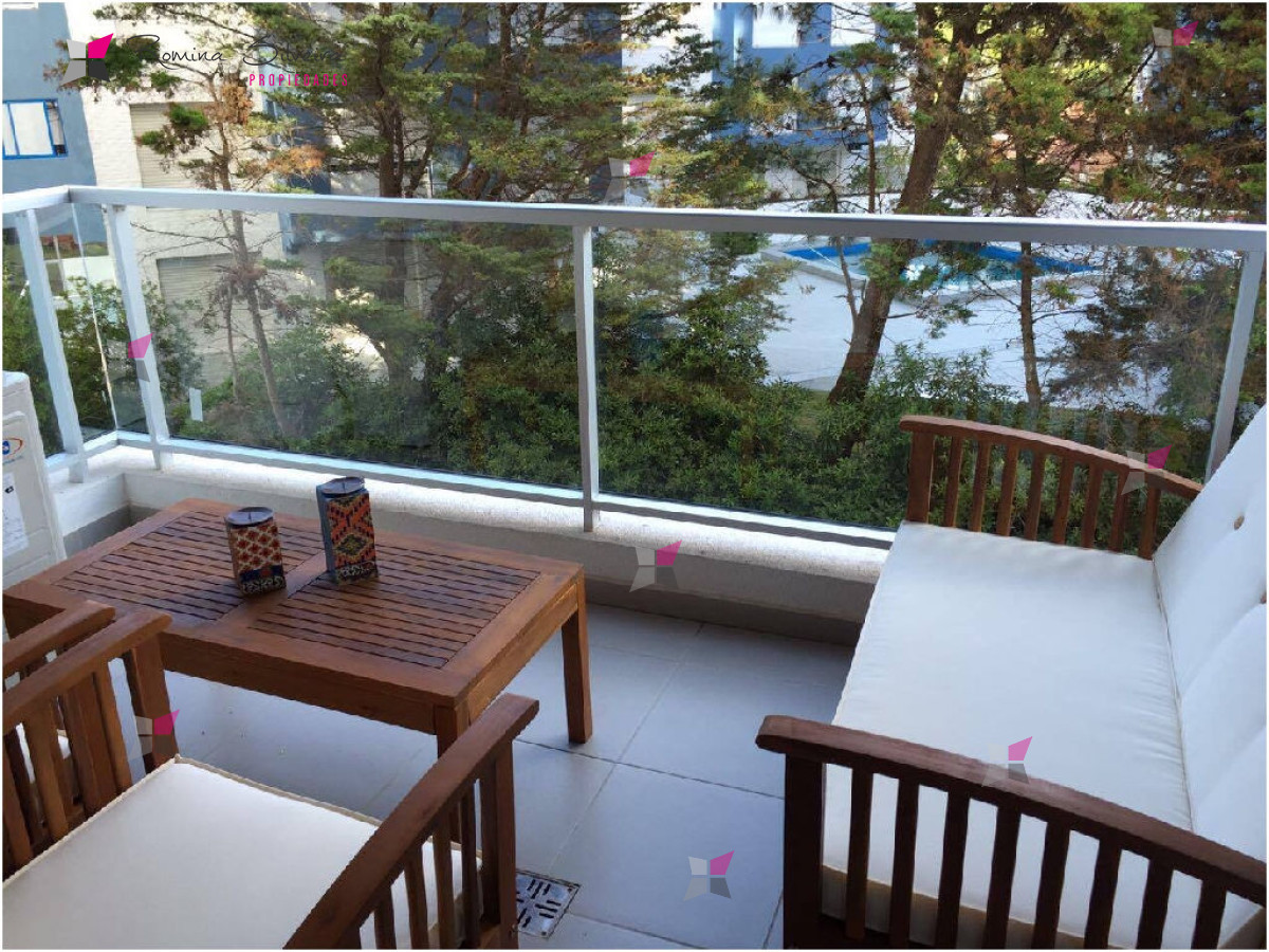 Apartamento en Brava, 2 dormitorios * - RSP7148A