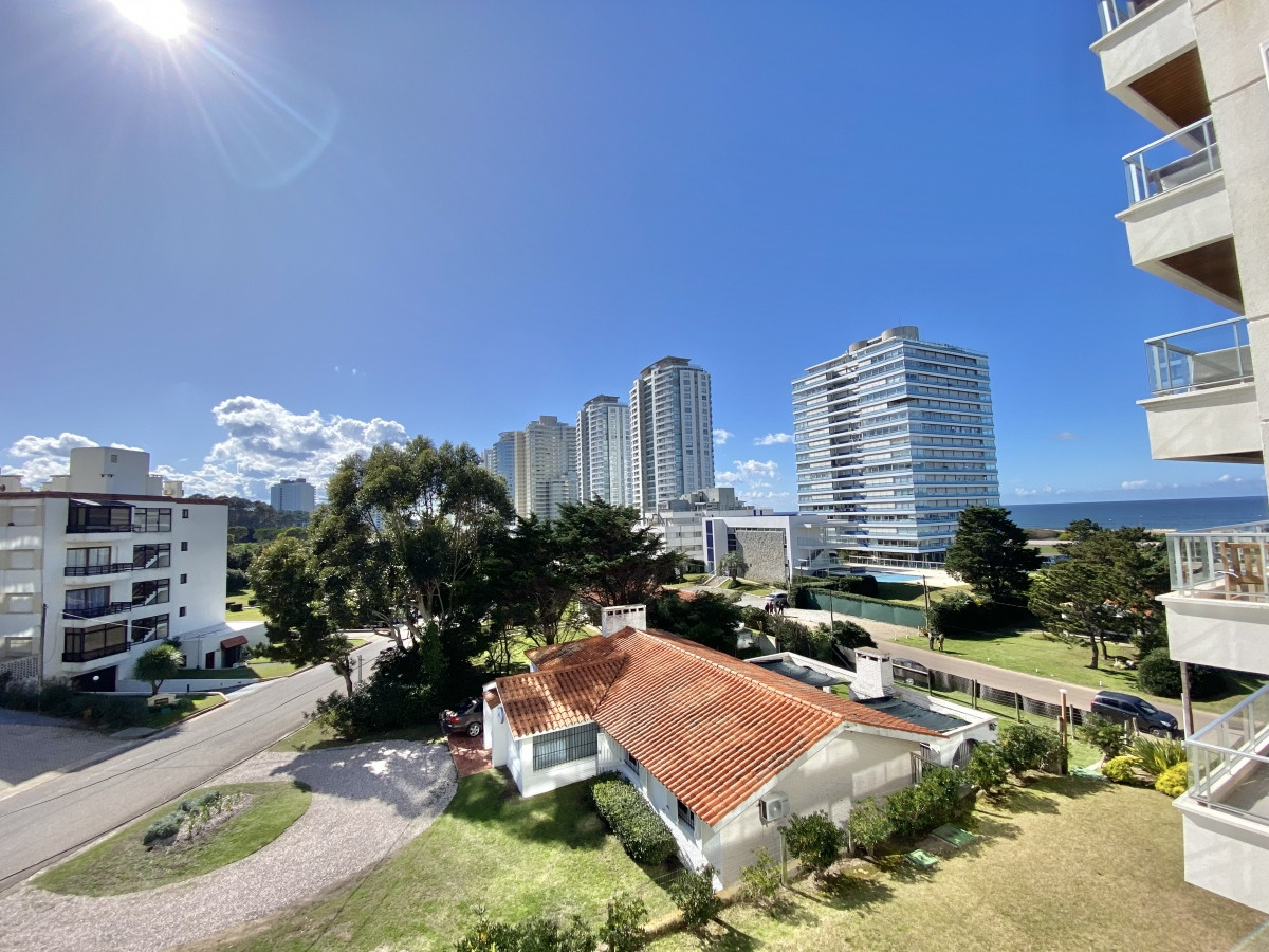 ALQUILER TEMPORAL APARTAMENTO 2 DORMITORIOS Y 2 BAÑOS BRAVA PUNTA DEL ESTE - RSP7060A