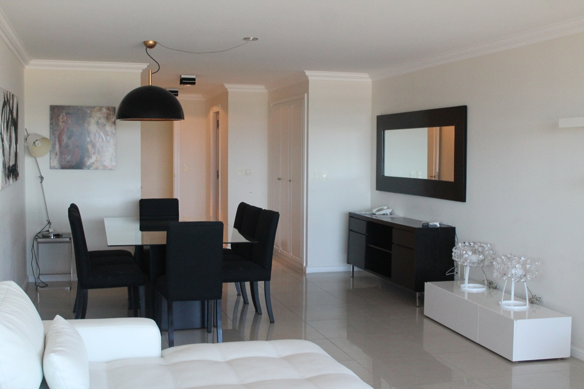 VENTA APARTAMENTO 3 DORMITORIOS EDIFICIO IMPERIALE PUNTA DEL ESTE - RSP8632A