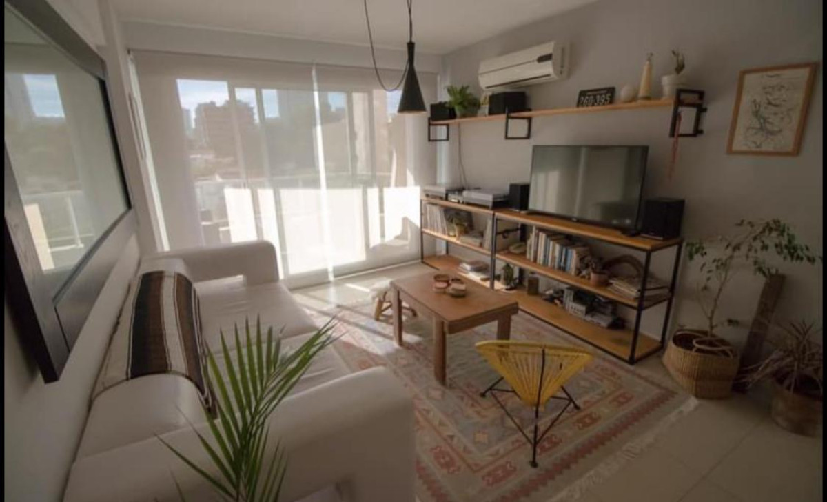 VENTA APARTAMENTO DE 1 DORMITORIO EDIFICIO BOTAVARA - RSP9920A