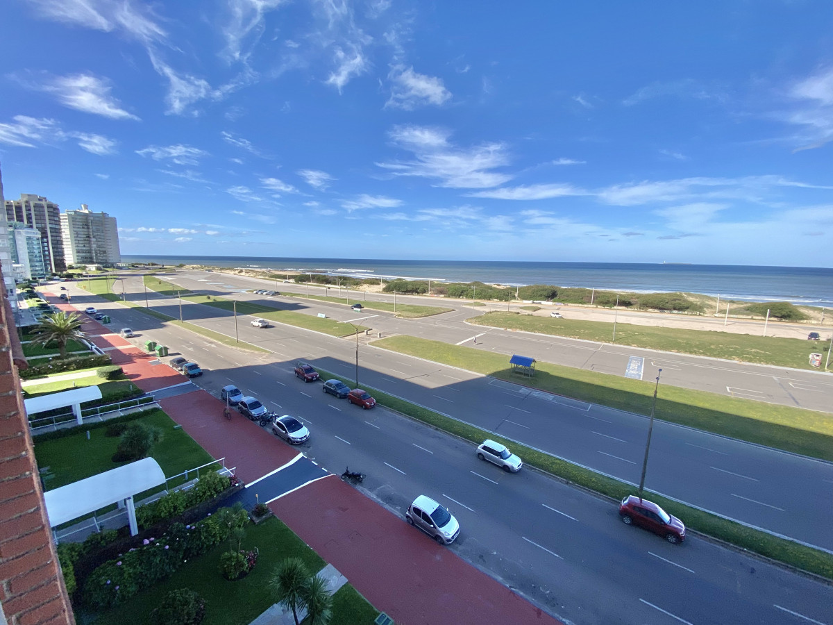 APARTAMENTO EN VENTA 1 DORMTIORIO FRENTE AL MAR - RSP16855A