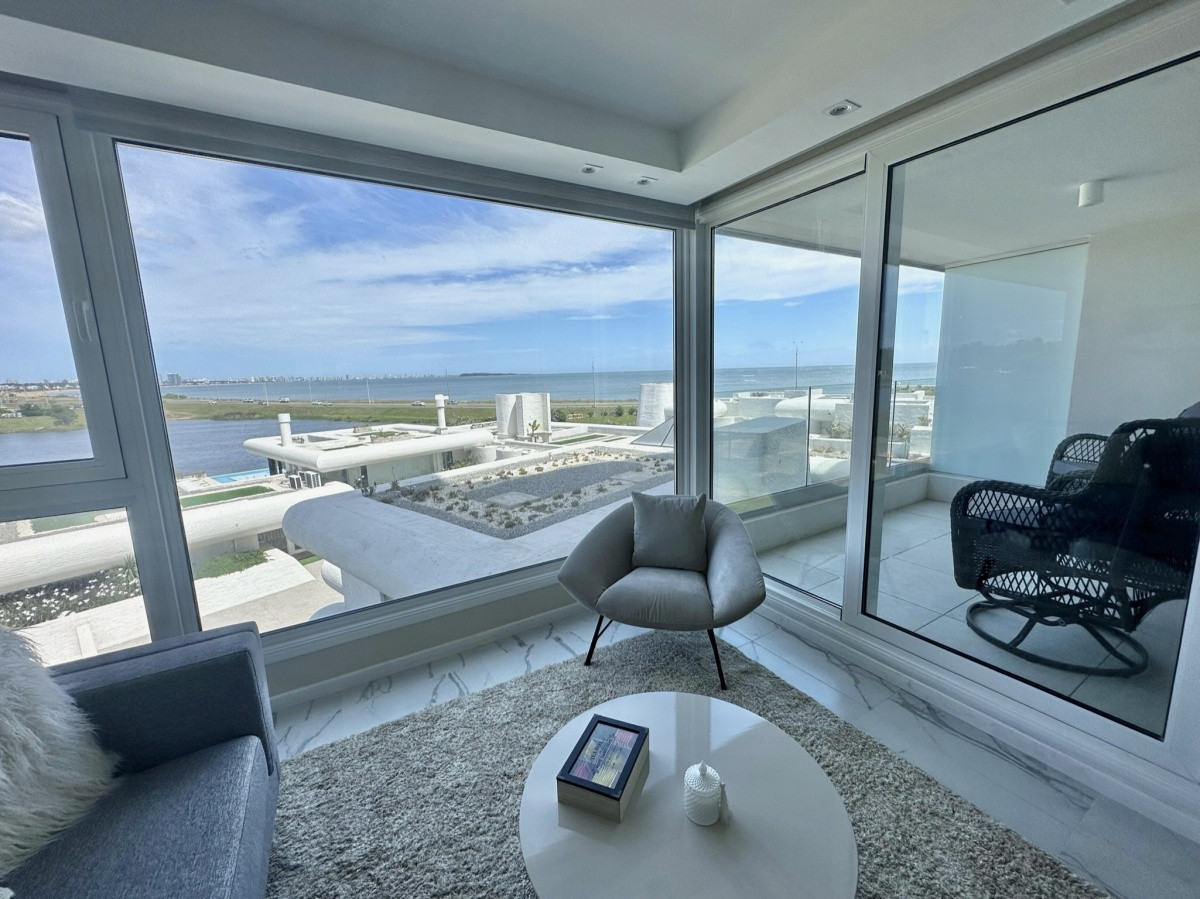 VENTA DE APARTAMENTO DE 2 DORMITORIOS EN SUITE EN POSEIDON LAGUNA - RSP12965A
