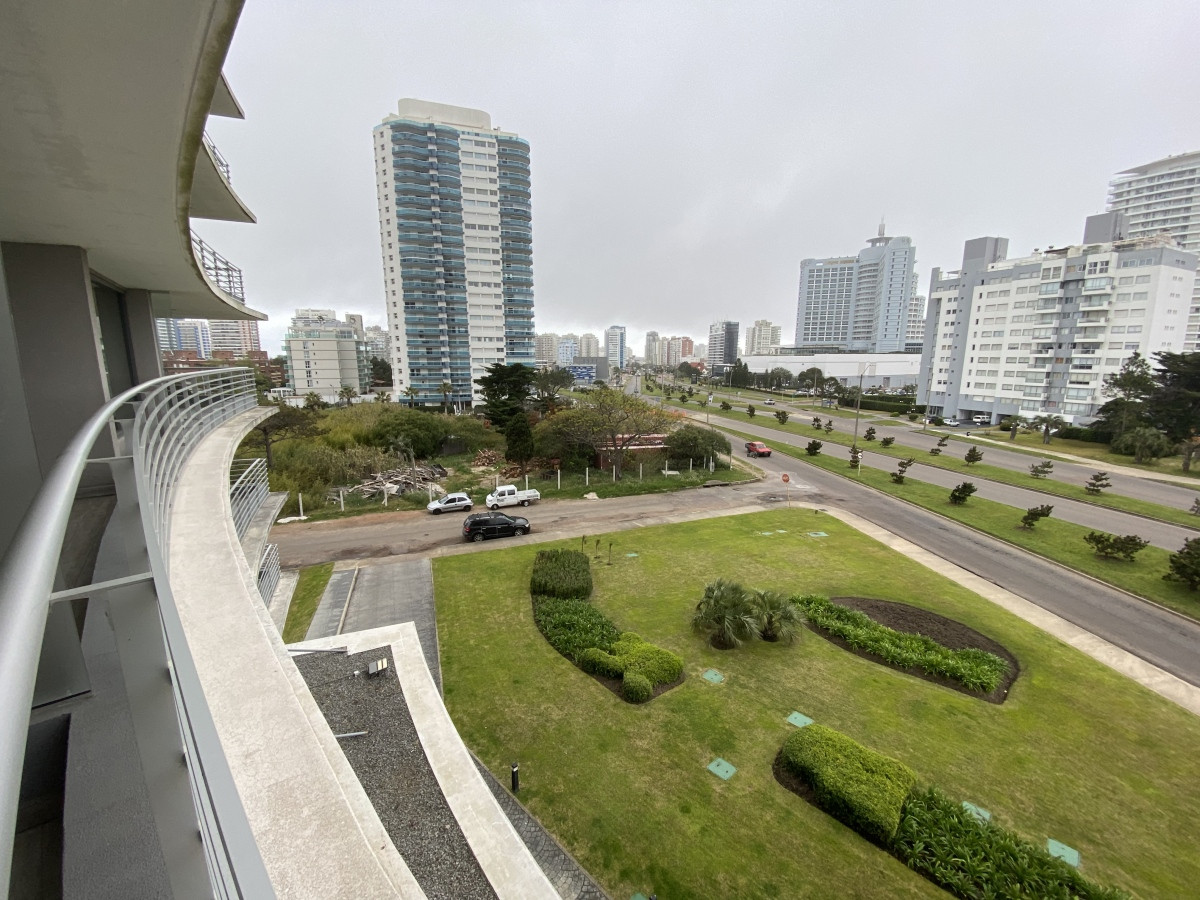 APARTAMENTO EN VENTA 2 DORMITORIOS EN ALEXANDER BOULEVARD - RSP14341A