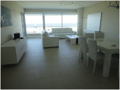 Apartamento en Brava, 2 dormitorios 