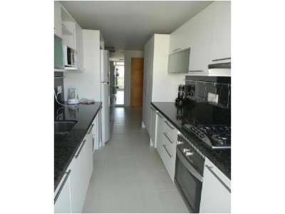 Apartamento en Mansa, 3 dormitorios *