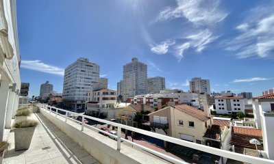 APARTAMENTO EN VENTA 3 DORMITORIOS 3 BAÑOS 1 EN SUITE Y DEPENDENCIA DE SERVICIO