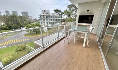 VENTA APARTAMENTO DE 2 DORMITORIOS MAS DEPENDENCIA EDIFICIO EMERALD