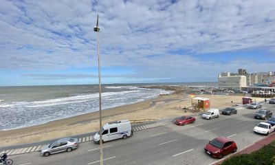 VENTA APARTAMENTO 3 DORMITORIOS PENINSULA EDIFICIO LOBOS
