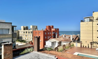 VENTA APARTAMENTO 3 DORMITORIOS EDIFICIO COSTA BRAVA PUNTA DEL ESTE