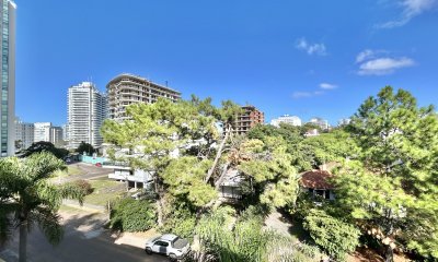VENTA APARTAMENTO DE 2 DORMITORIOS PLAYA BRAVA
