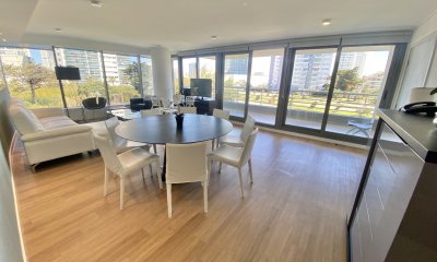 VENTA APARTAMENTO DE 3 DORMITORIOS EDIFICIO ALEXANDER BOULEVARD