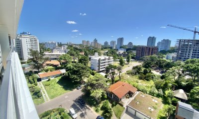 APARTAMENTO EN VENTA DE 2 DORMITORIO 2 BAÑOS 1 EN SUITE EN EDIFICIO CHRONOS