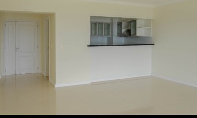Apartamento en venta 3 dormitorios con vista al mar en Punta del Este