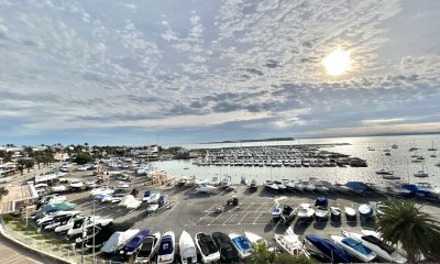 VENTA APARTAMENTO 6 DORMITORIOS + DEPENDENCIA EDIFICIO FONTAINE