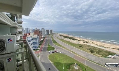 VENTA APARTAMENTO 3 DORMITORIOS PENINSULA PUNTA DEL ESTE EDIFICIO IMPERIALE