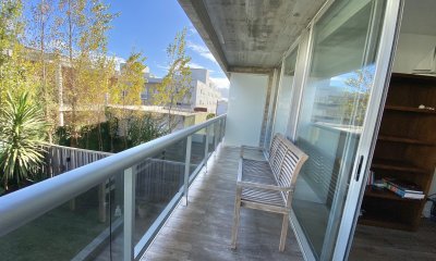 VENTA DE APARTAMENTO DE 1 DORMITORIO 1 BAÑO EN EDIFICIO LA SALINA RESIDENCE
