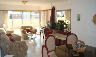 Apartamento en Punta del Este, Mansa