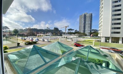 VENTA APARTAMENTO 1 DORMITORIO AV ROOSEVELT PUNTA DEL ESTE