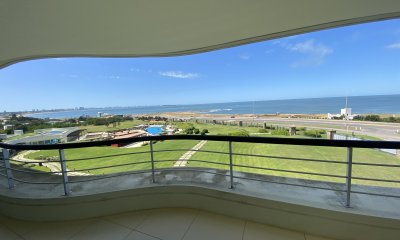 Venta de Penthouse en Veramansa 3 dormitorios con vista al mar