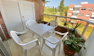 VENTA DE APARTAMENTO 3 DORMITORIOS EN MANSA