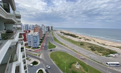 VENTA APTO 3 DORMITORIOS PENINSULA PUNTA DEL ESTE EDIFICIO IMPERIALE