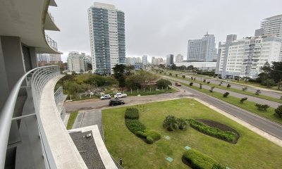APARTAMENTO EN VENTA 2 DORMITORIOS EN ALEXANDER BOULEVARD