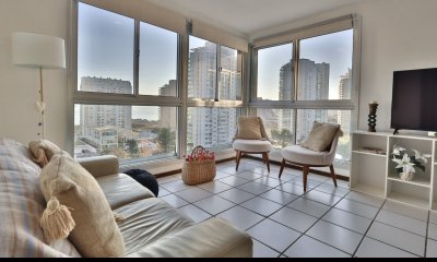 PENT-HOUSE DUPLEX DE 3 DORMITORIOS EN VENTA - PLAYA MANSA