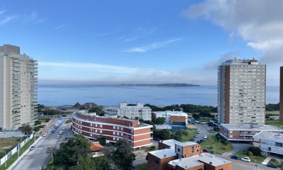 VENTA APARTAMENTO 3 DORMITORIOS MAS DEPENDENCIA EDIFICIO SUNRISE