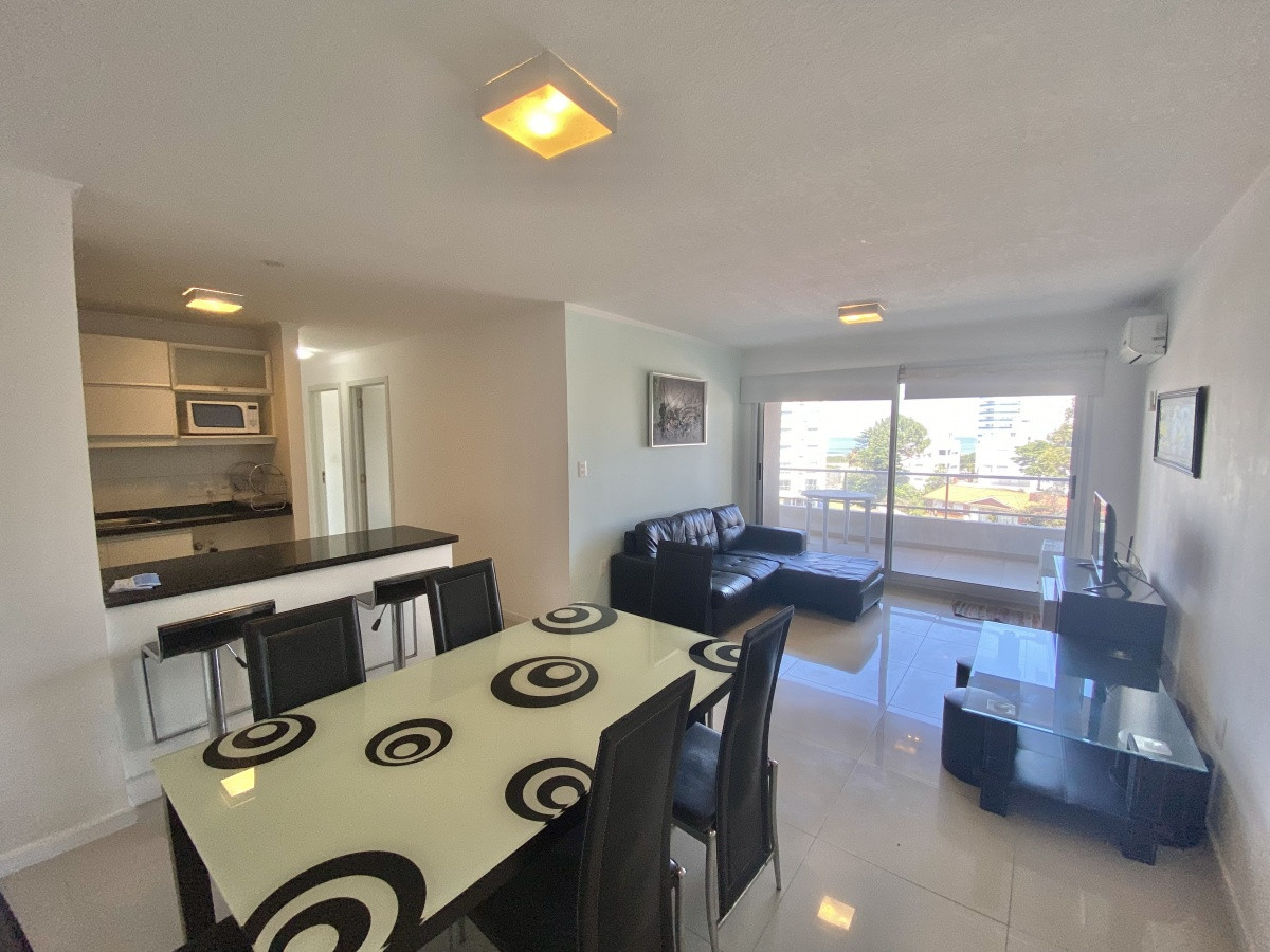Departamento en venta en Moon, Oportunidad en Punta del Este