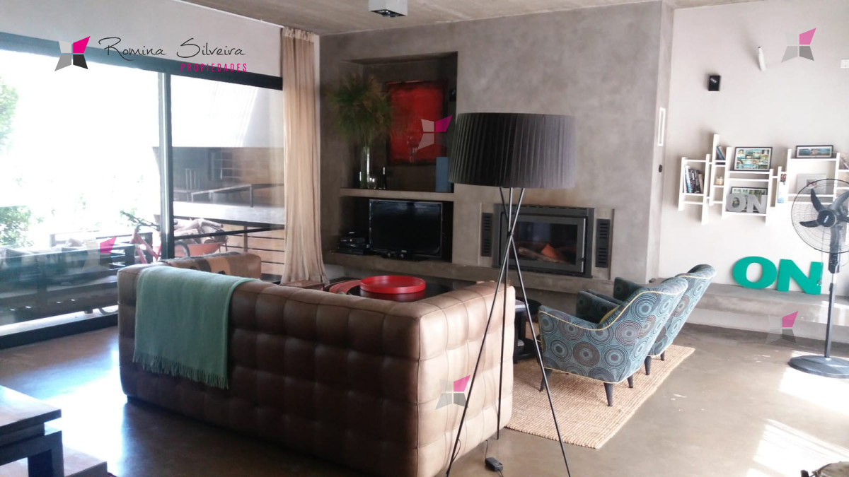 venta de casa de 3 suites en barrio cerrado la arbolada punta del este  - rsp8971c