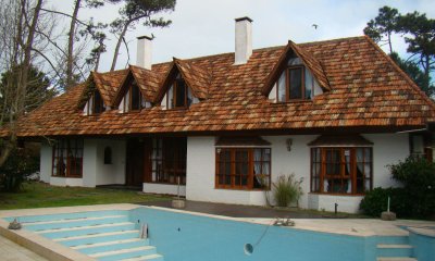 Hermosa casa con enorme parque