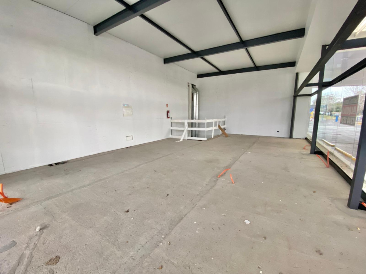 ALQUILER LOCAL COMERCIAL AV ROOSEVELT  - RSP18693L