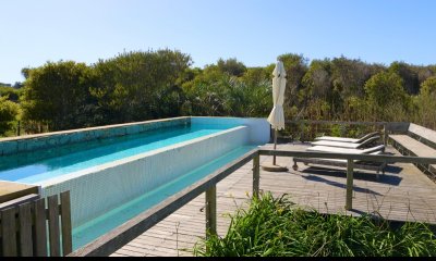 Venta y alquiler de exclusiva propiedad en Punta Piedras