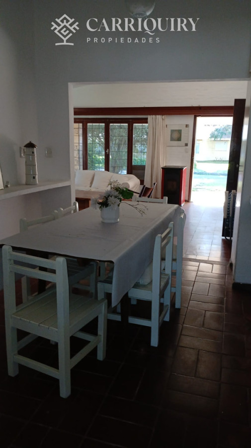 Casa ID.10601/En-venta-casa-de-1-dormitorio-con-dependencia-en-Cantegril - Gran oportunidad casa en venta el corazon de playa mansa a 350 metros del mar