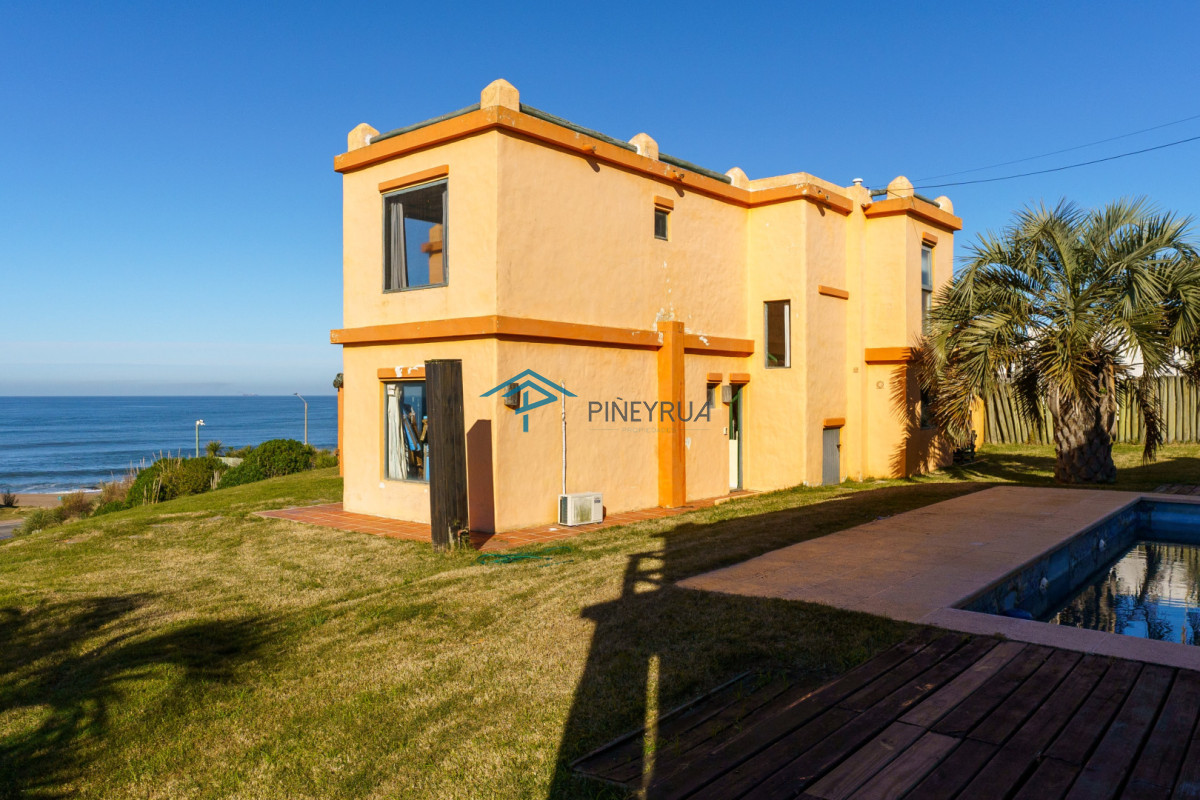Casa frente el Mar en El Chorro 