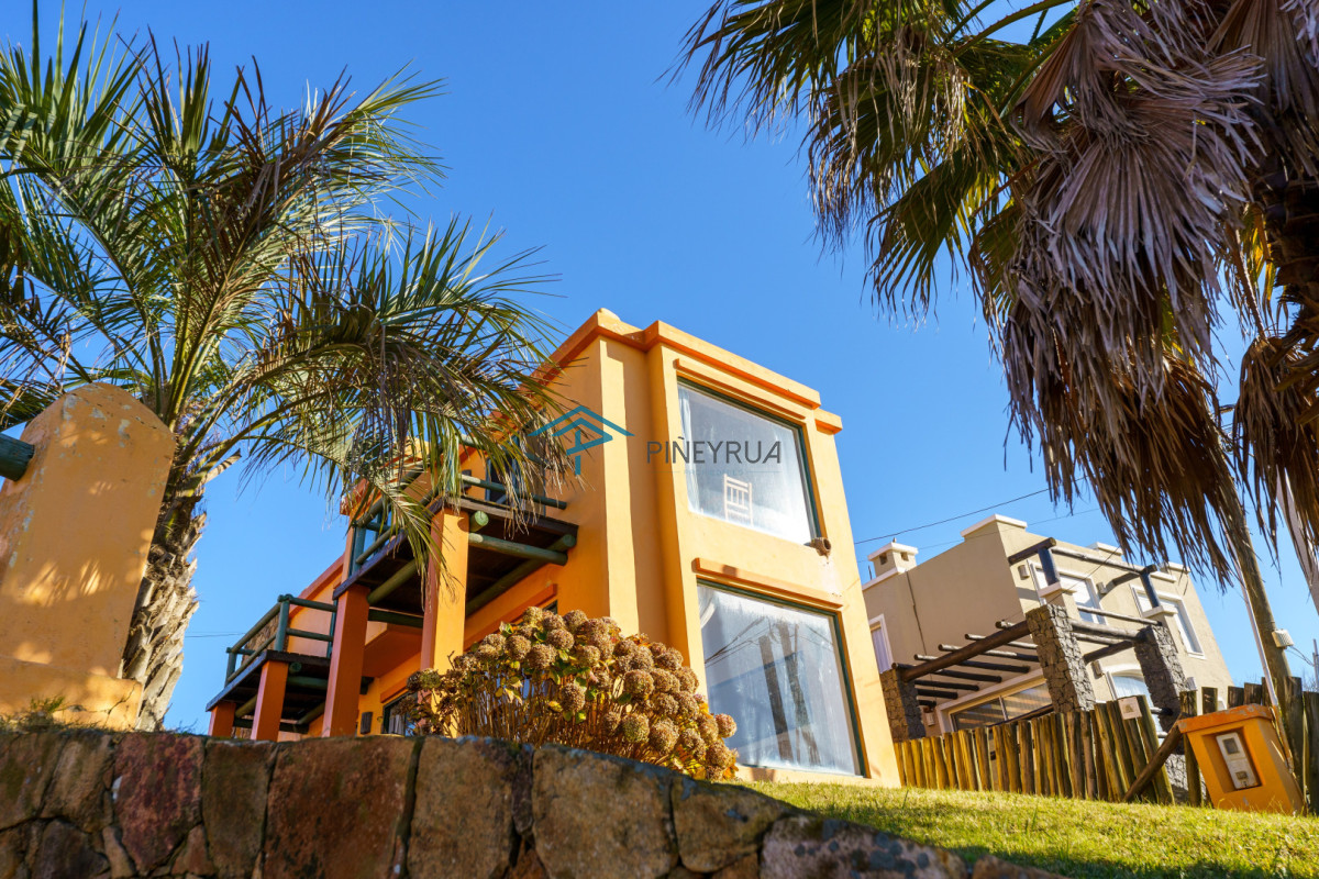 Casa frente el Mar en El Chorro 