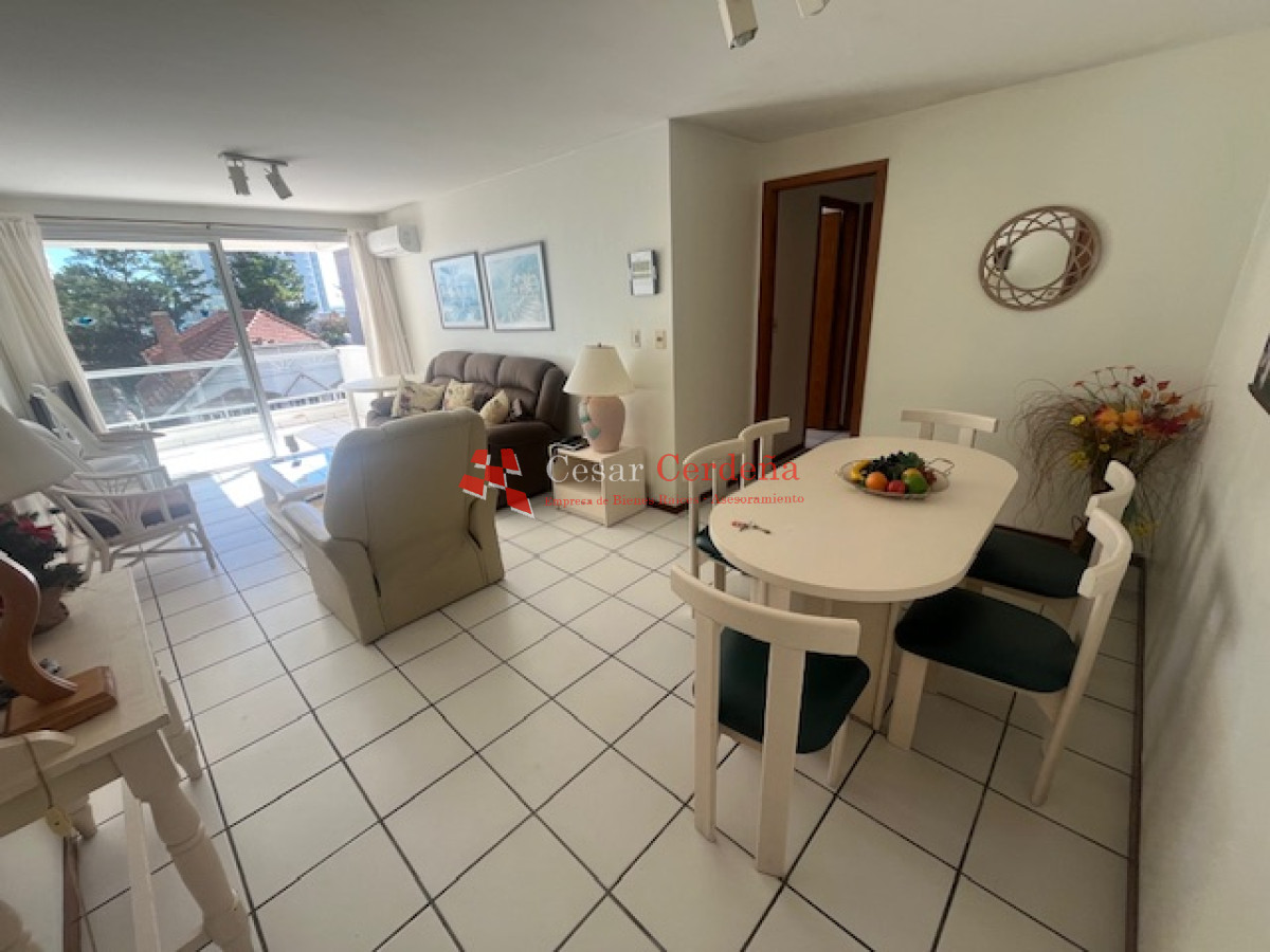 VENTA - Playa mansa, 2 dormitorios a metros del mar - CCB1923A