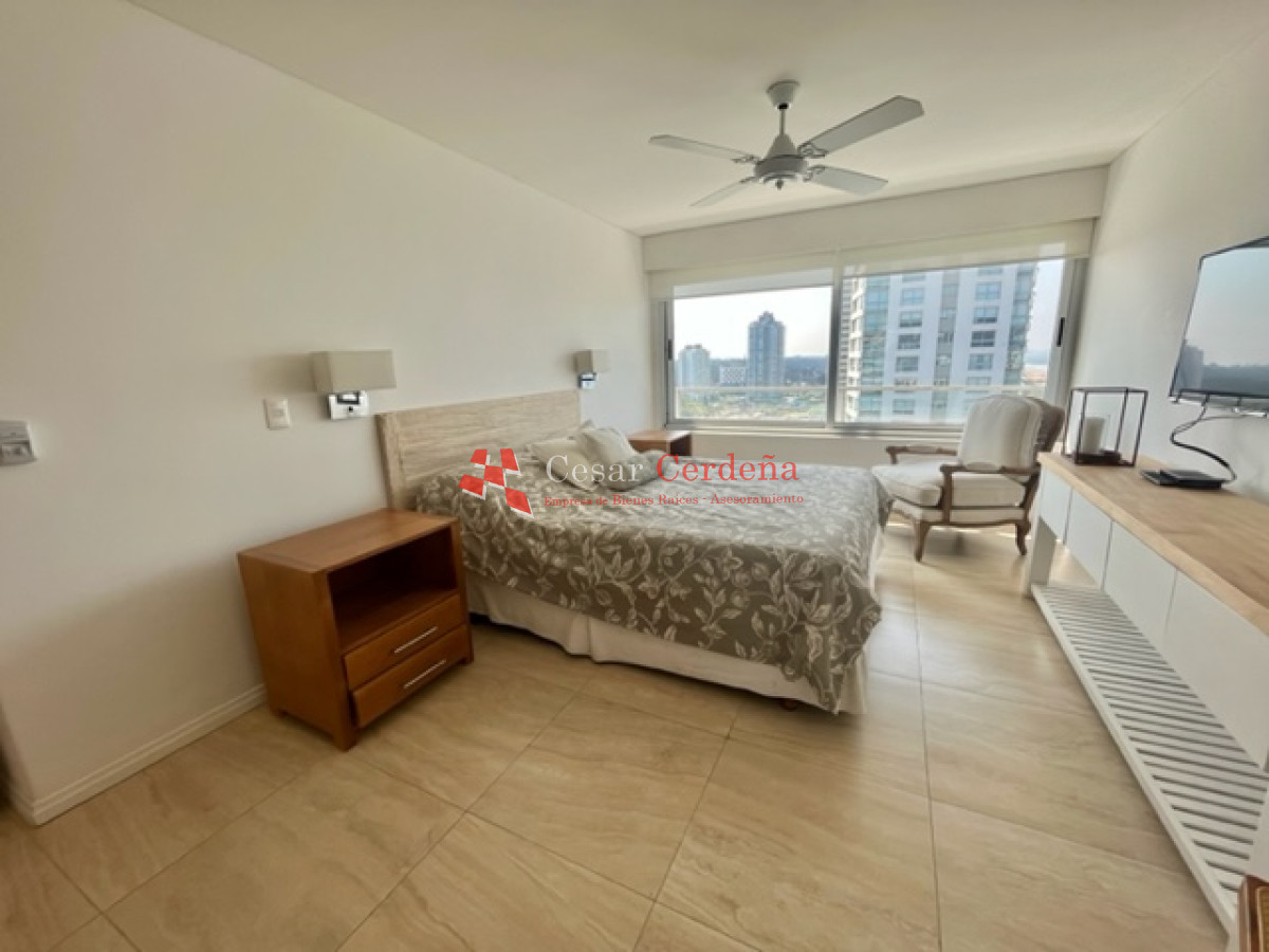 Apartamento ID.1697 - VENTA - Piso alto, gran planta, 3 dormitorios totalmente reciclado