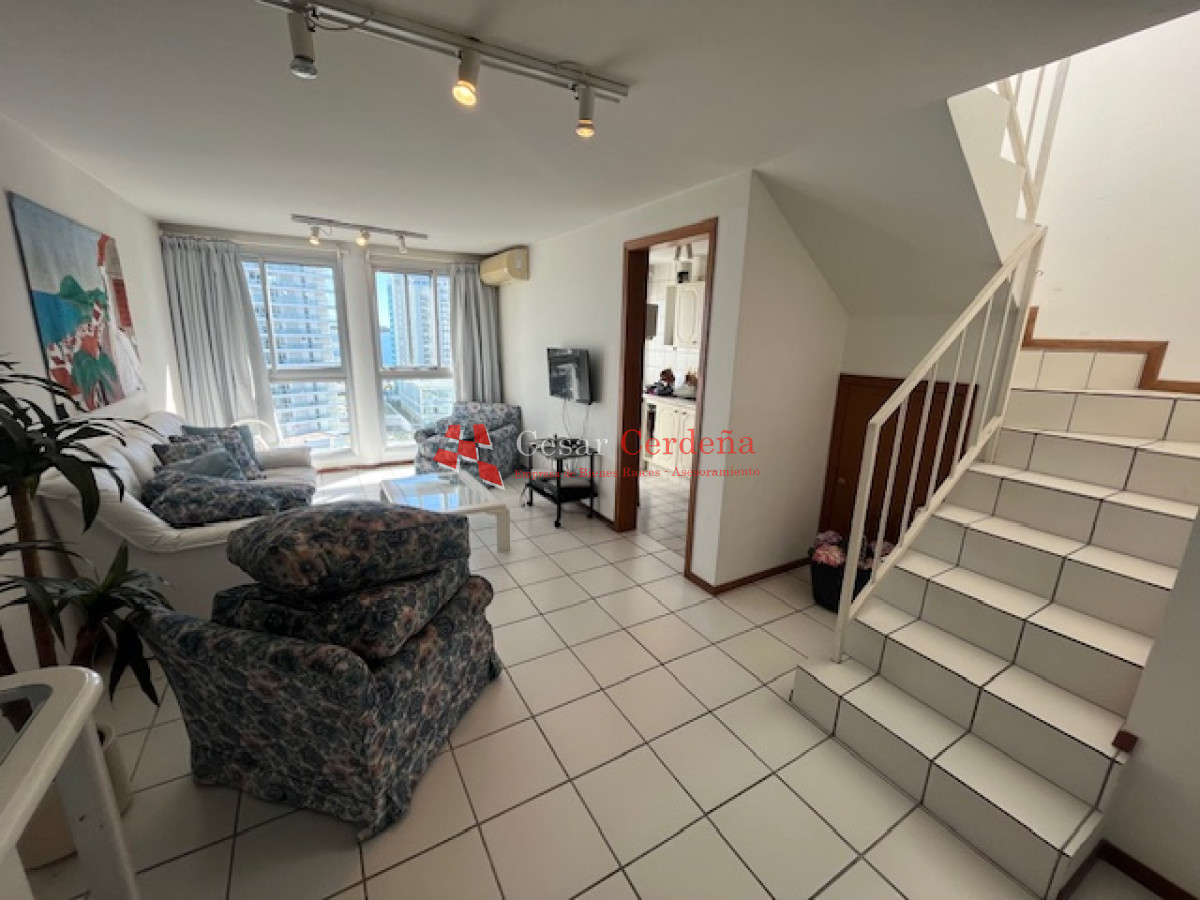 Apartamento ID.1924 - VENTA - Apartamento en Mansa, DUPLEX 2 dormitorios + parrillero propio