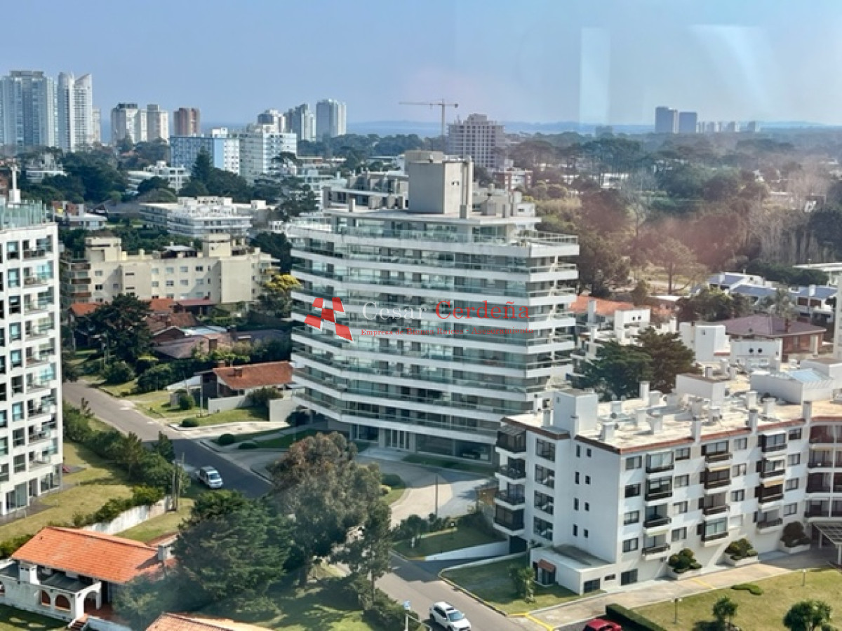 Apartamento ID.1697 - VENTA - Piso alto, gran planta, 3 dormitorios totalmente reciclado