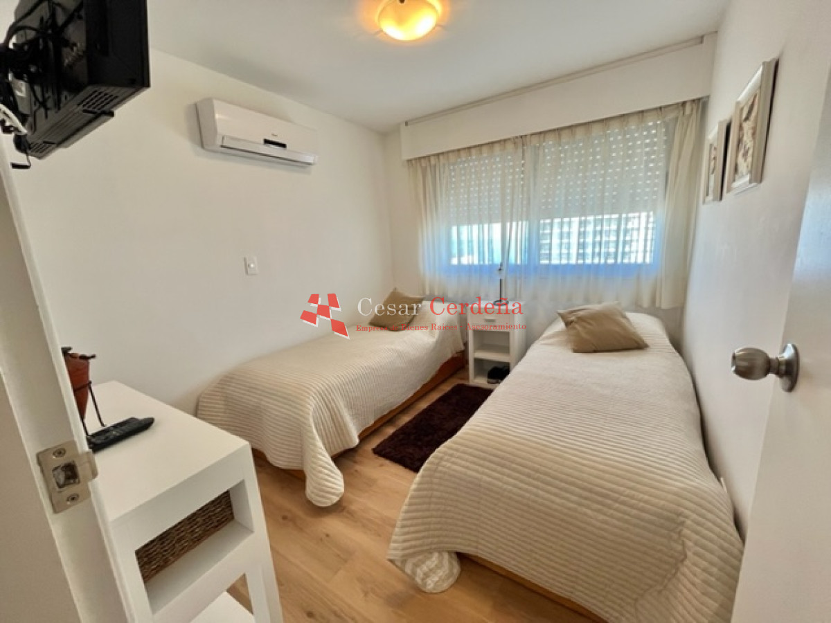 Apartamento ID.1664 - VENTA - Apartamento en Mansa, esquinero 3 dormitorios + parrillero propio