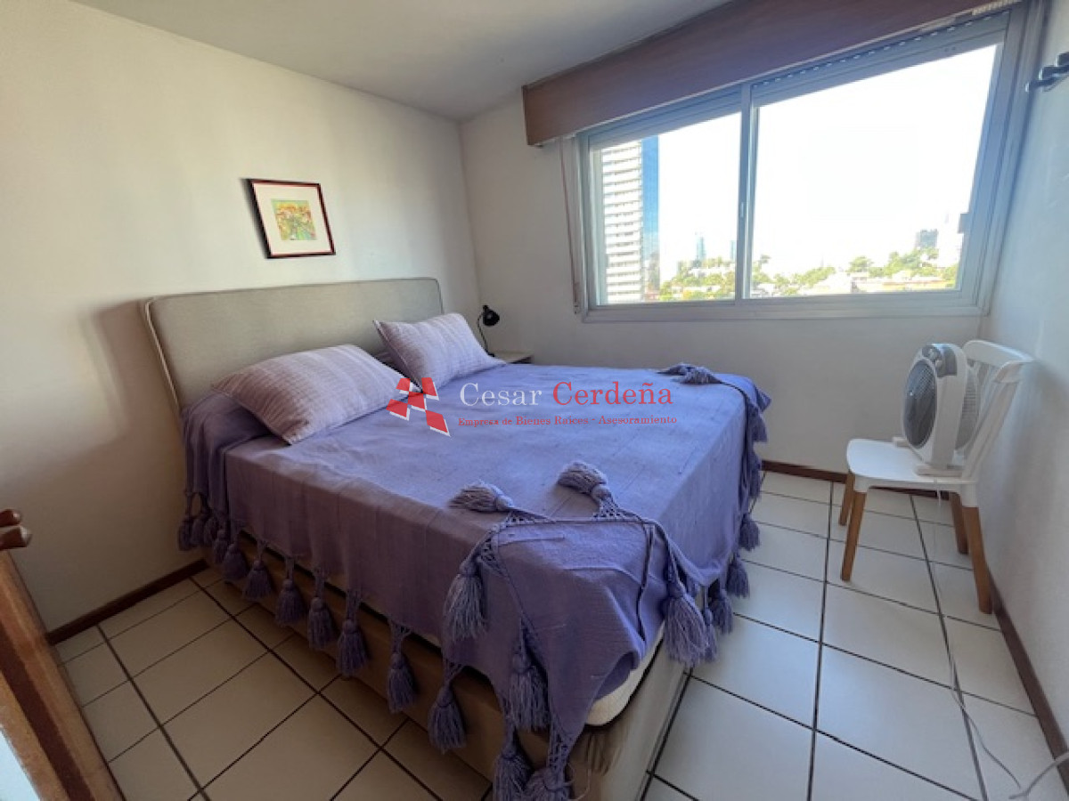 Apartamento ID.885 - VENTA - Apartamento en Mansa, DUPLEX 3 dormitorios + parrillero propio