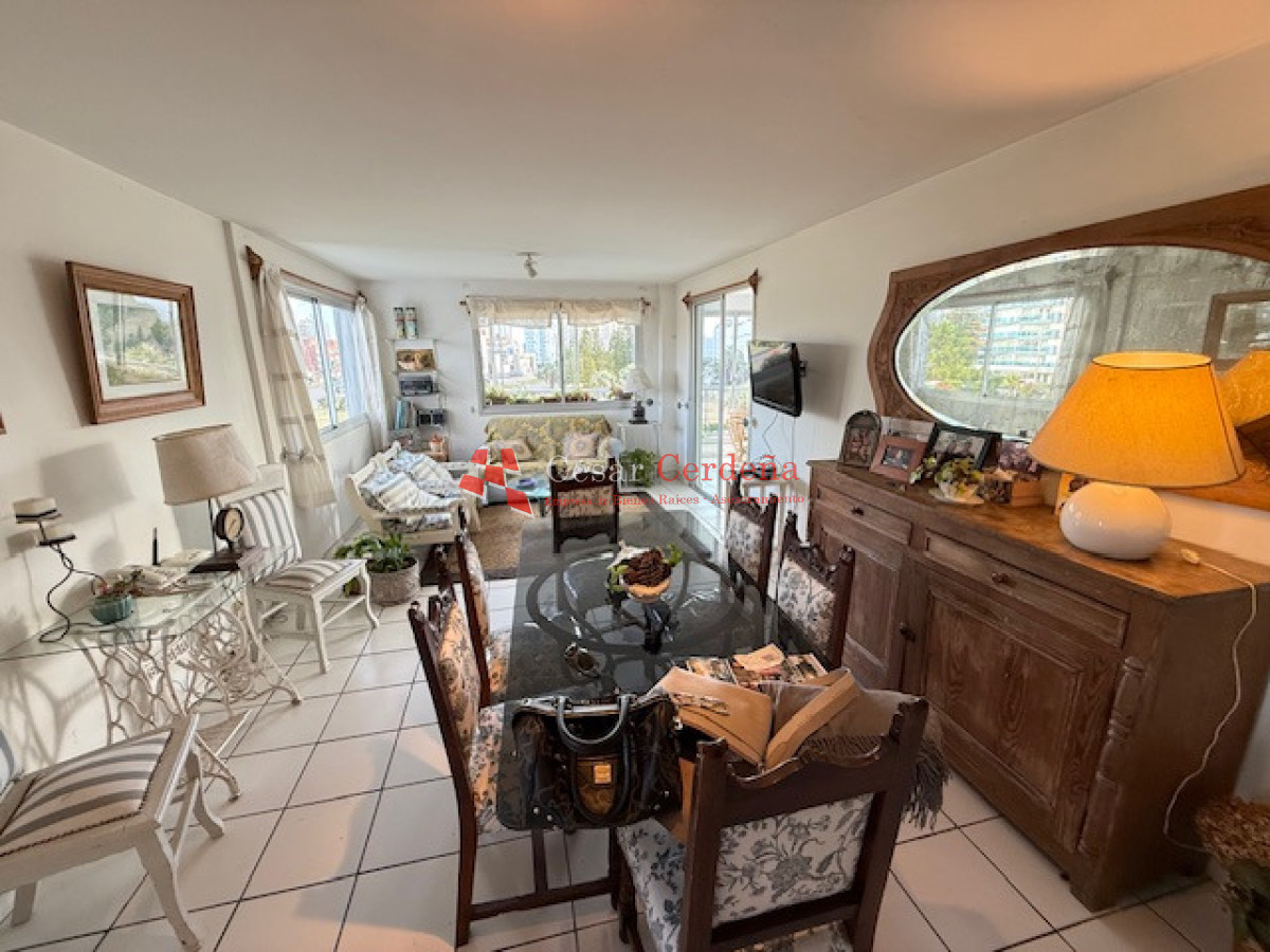 Apartamento ID.1963 - VENTA - Apartamento en Mansa, esquinero 3 dormitorios + parrillero propio