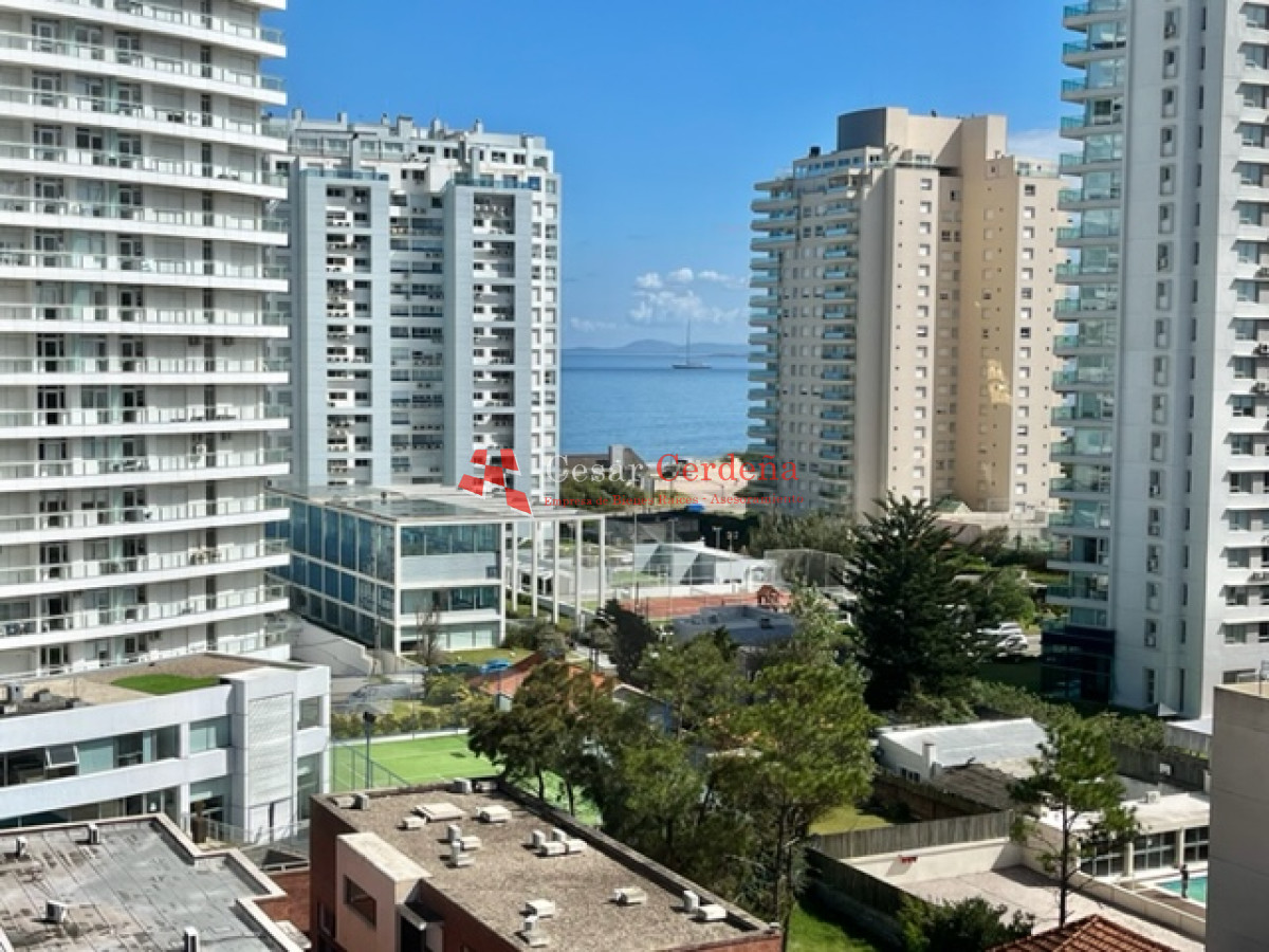 Apartamento ID.1664 - VENTA - Apartamento en Mansa, esquinero 3 dormitorios + parrillero propio