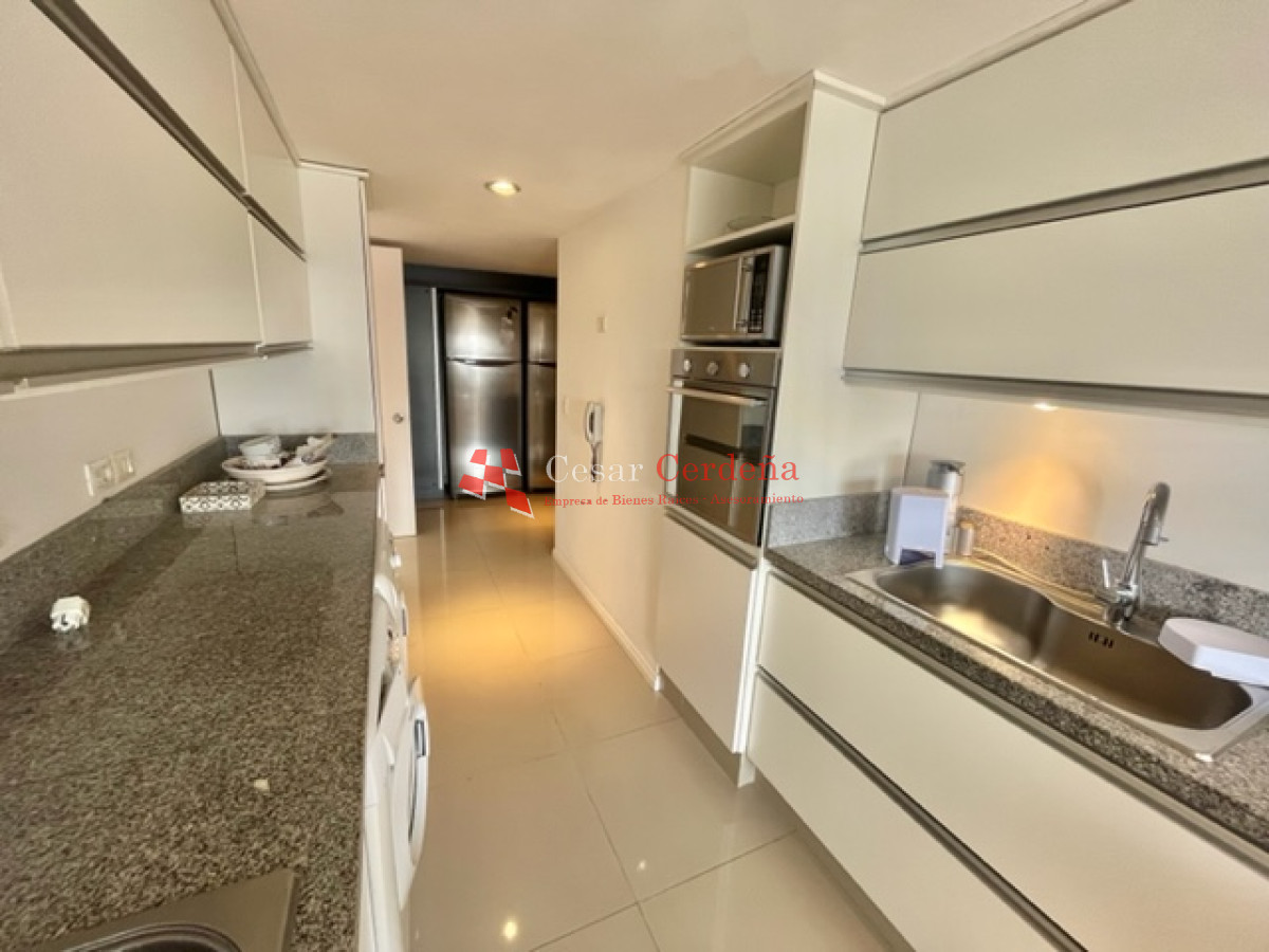 Apartamento ID.1697 - VENTA - Piso alto, gran planta, 3 dormitorios totalmente reciclado